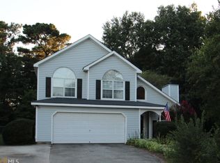 5364 Forest Ridge Dr, Loganville, GA 30052