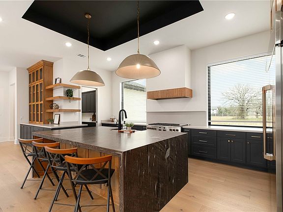 4th image of 5371 Legend Oaks Ct