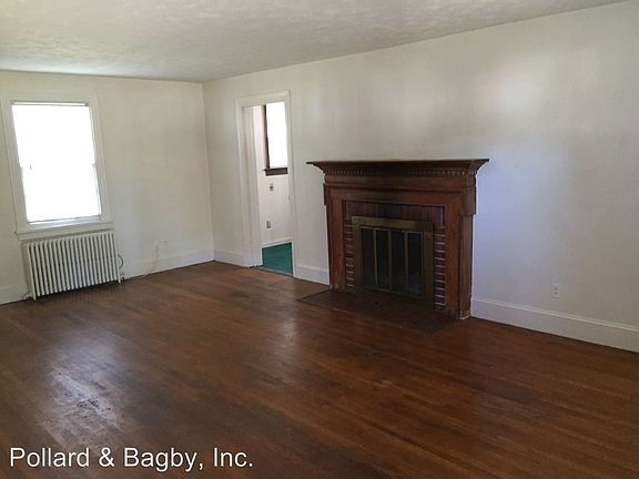 4th image of 4337 Briarwood Dr
