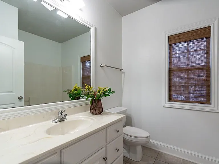 461 Bordeaux Ave — Photo 20