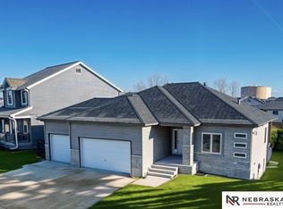 8850 S 80th St, Lincoln, NE 68516