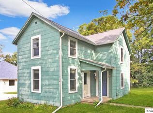 108 W Woodside Dr, Gambier, OH 43022