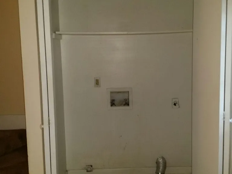 119 Montague Dr — Photo 3