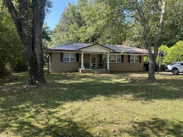 5073 Eva Rd, Eva, TN 38333
