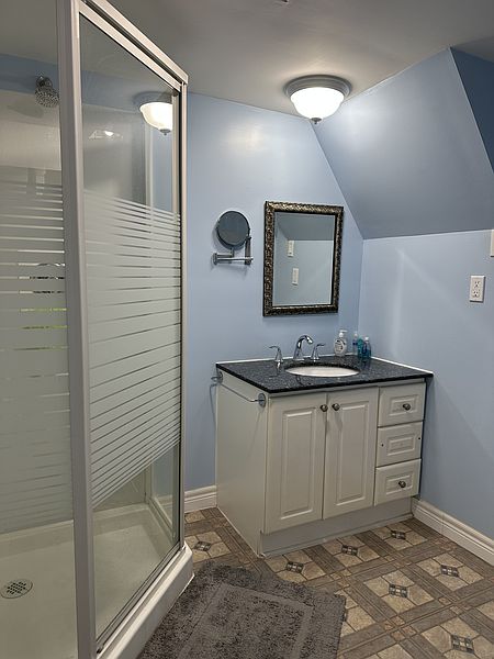 Peterborough House for rent - 3 Bedrooms — photo 5