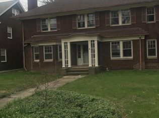 3137 Euclid Heights Blvd, Cleveland Heights, OH 44118