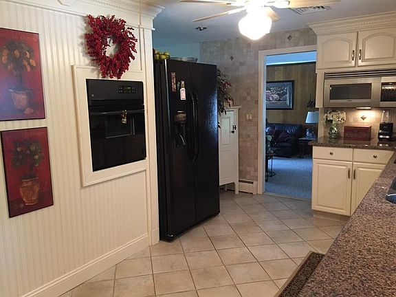 5th image of 31 Knollwood Dr