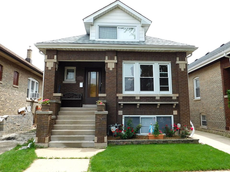 2nd image of 2419 Wesley Ave