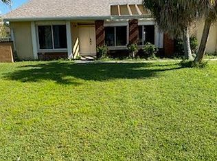 802 E Flag Pl, Kissimmee, FL 34759