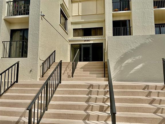 3rd image of 1480 Gulf Blvd Unit 511