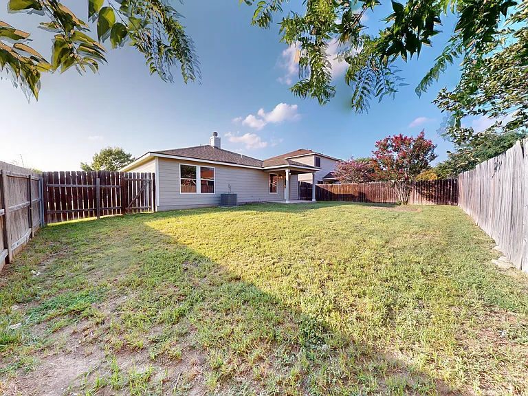 145 S Willow Way — Photo 39