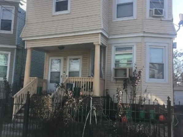 48 Dewey St, Newark City, NJ 07112