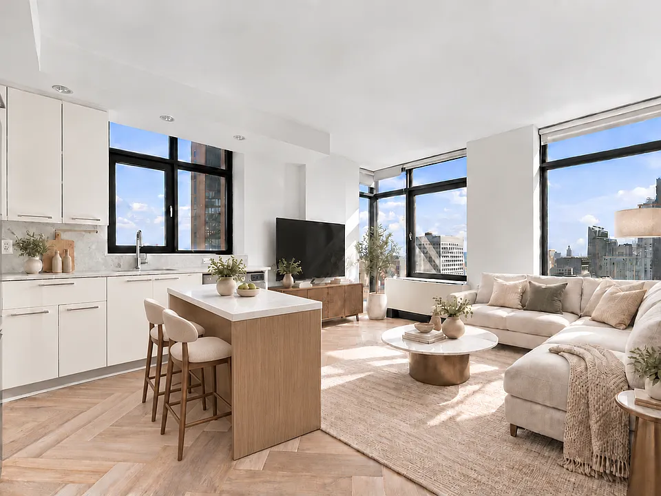 49 E 34th St #35B