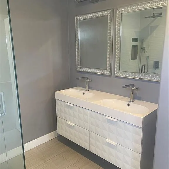2256 Montrose Ave #1 — Photo 15