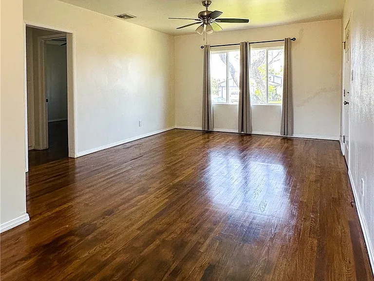 14853 Anaconda St — Photo 6