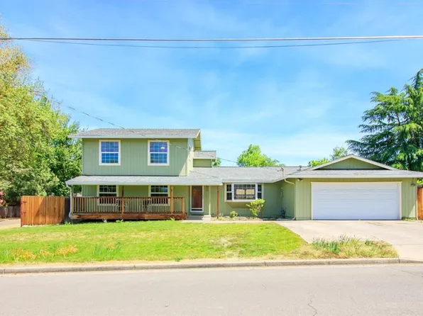 812 N Modoc Ave, Medford, OR 97504
