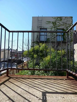 Rented by Living New York | media 14