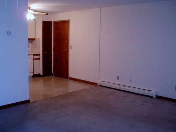 Kitchen/Living Area