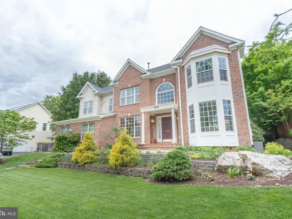 3101 Moore Ln, Kensington, MD 20895