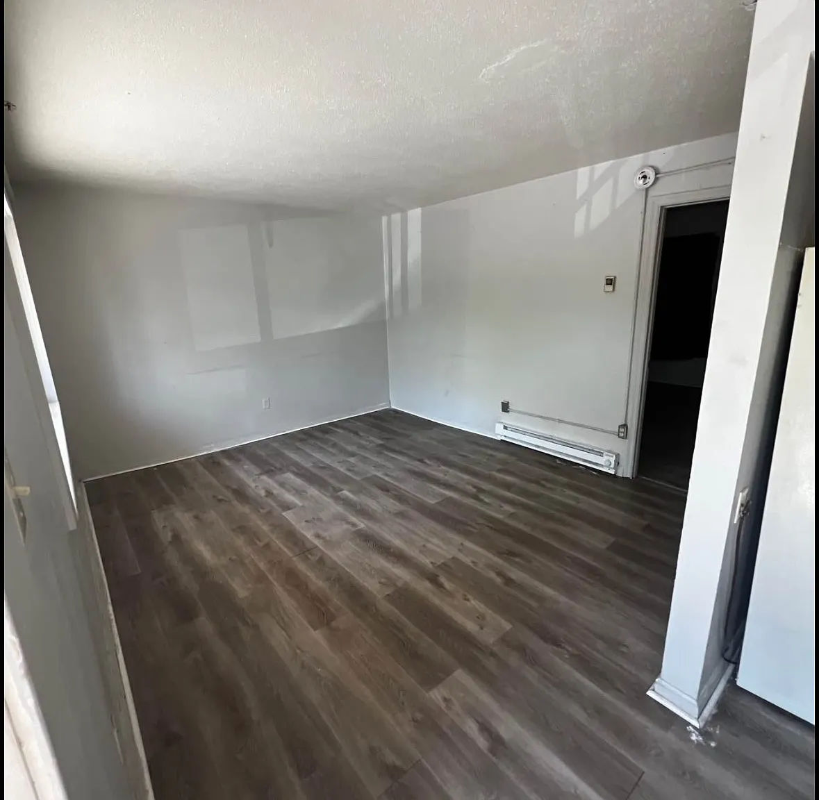 1 bed, 700 sqft, $859 — Photo 3
