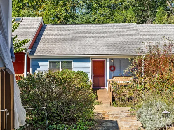 43 Vermont Ct Unit A3, Asheville, NC 28806