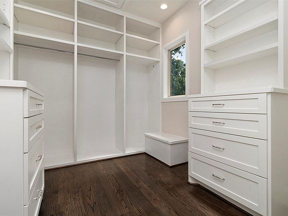4th image of 14107 Barryknoll Ln