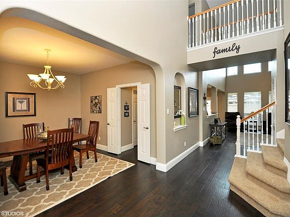 3rd image of 1407 Mustang Lake Ct