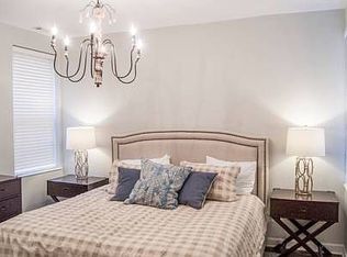 602 W Arlington Pl APT 3, Chicago, IL 60614