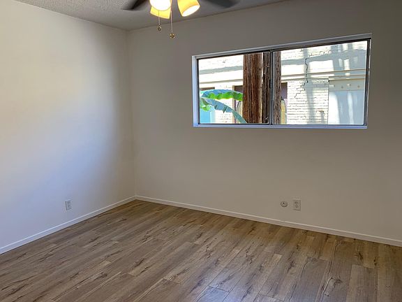 5th image of 1050 N Stanley Ave APT 1