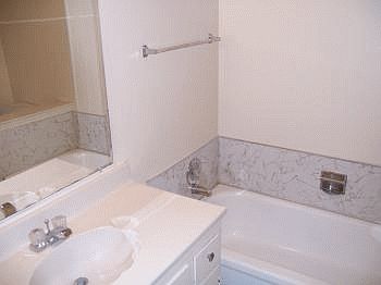 5th image of 4443 N Emerson Ave