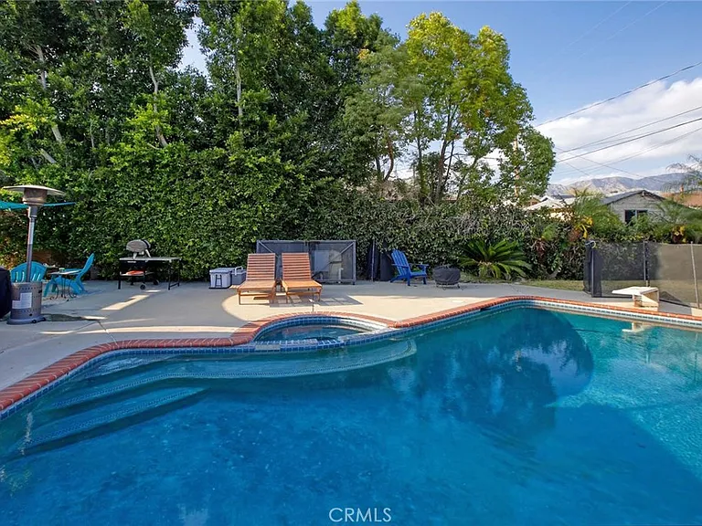 1412 N Catalina St — Photo 24
