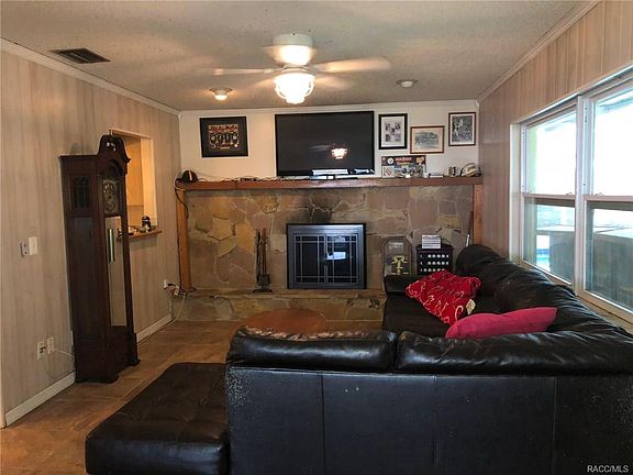 5th image of 14 N Loch Haven Dr