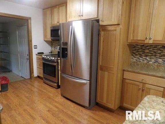 2nd image of 113 Karen Ann Ln