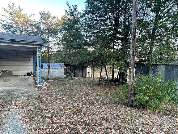2nd image of 150 Polk Rd #85