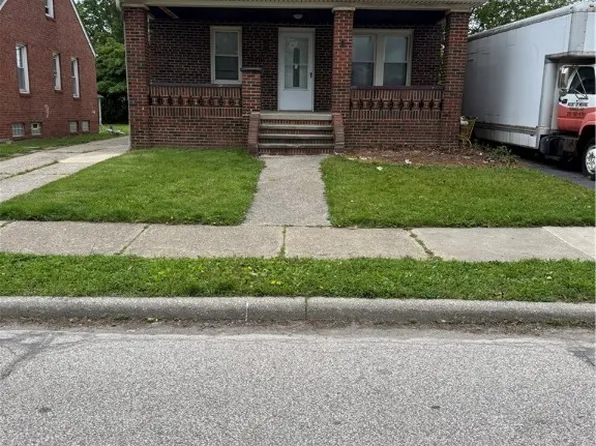 19901 Naumann Ave, Euclid, OH 44119