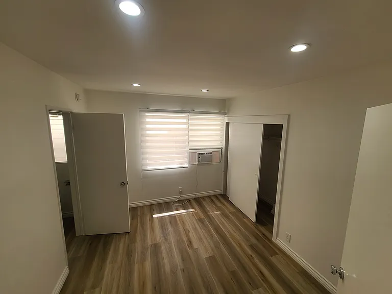 10561 Missouri Ave #1 — Photo 10