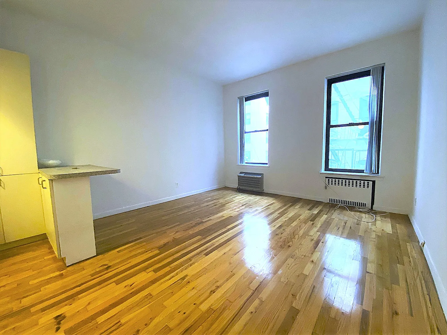 230 East 26th Street — Photo 3
