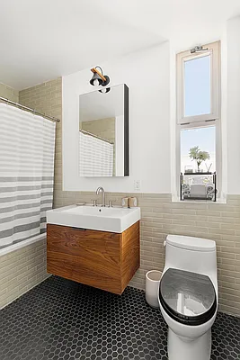 Rented by Brown Harris Stevens | media 7