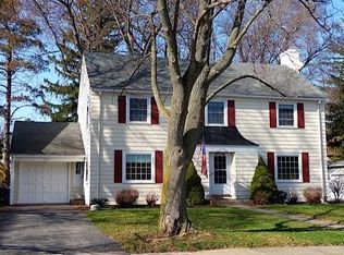 354 San Gabriel Dr, Rochester, NY 14610