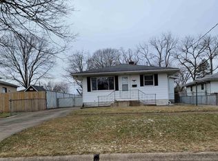 306 S Church St, Washington, IL 61571