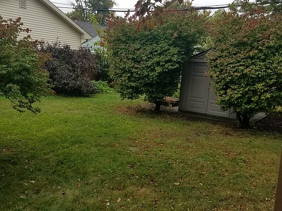 4th image of 2300 Virginia St