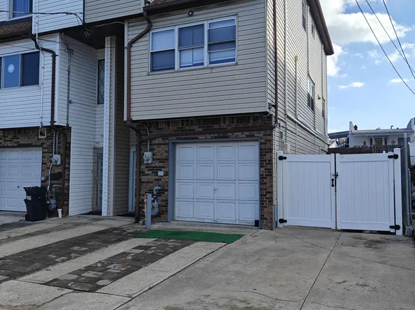 325 Oder Ave, Staten Island, NY 10304