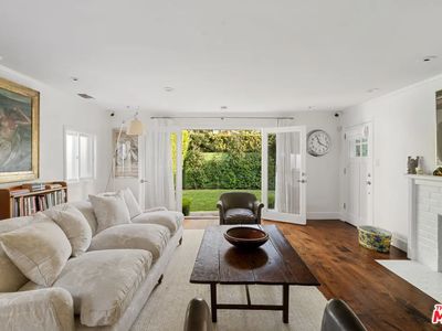 713 Palms Blvd, Venice, CA, 90291