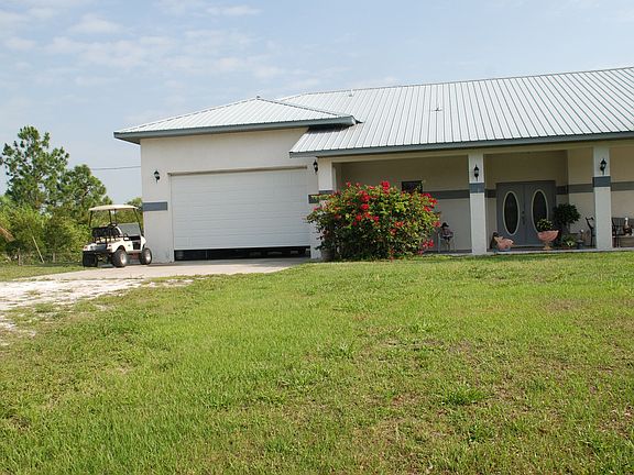 Front of House Garage