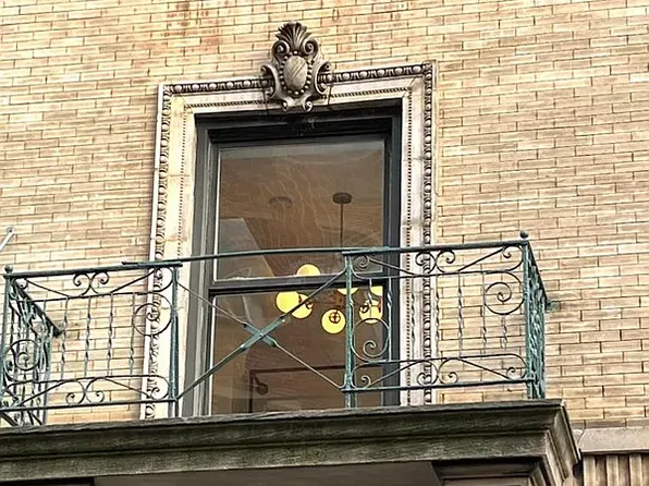 214 Mulberry Street image 15 of 16