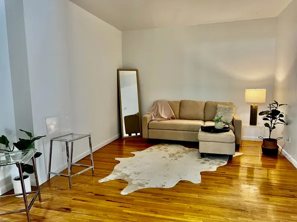 204 Grand Street image 1 of 18