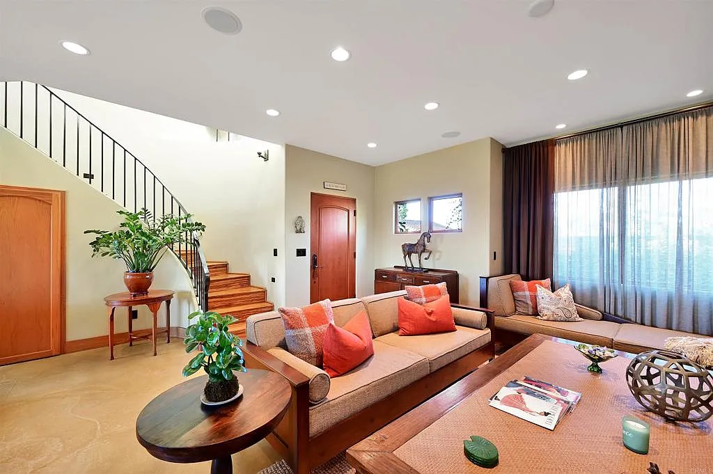 4 bed, 1873 sqft, $12,000 — Photo 3