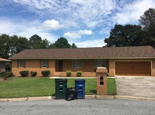 100 Jeanette Dr, Macon, GA 31217