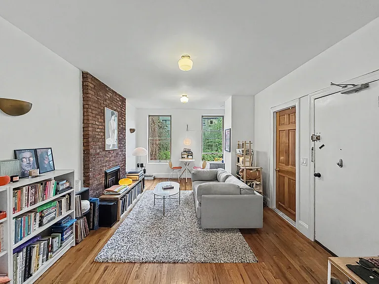 36 Wyckoff St #2 — Photo 1