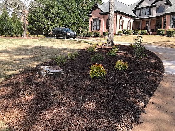 2nd image of 203 Clear Springs Ln